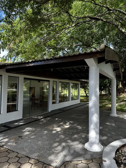 Espaços e estrutura da Fazenda Pingo D'Água
